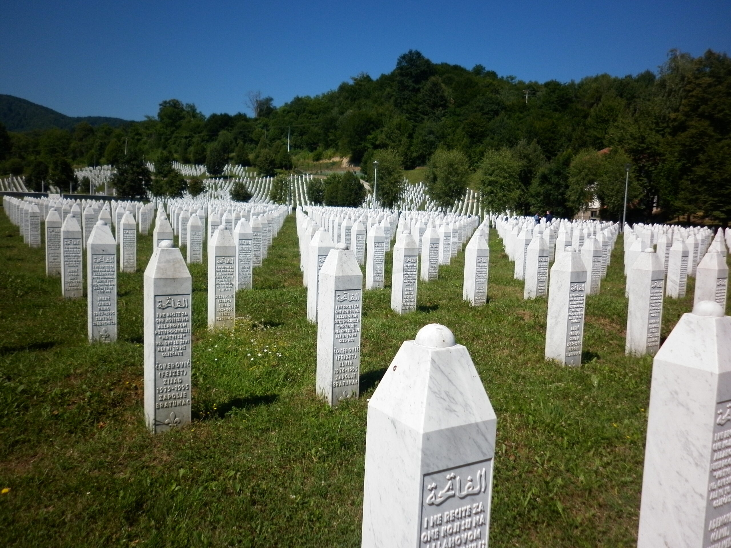 Në OKB shtyhet votimi mbi rezolutën për gjenocidin në Srebrenicë!