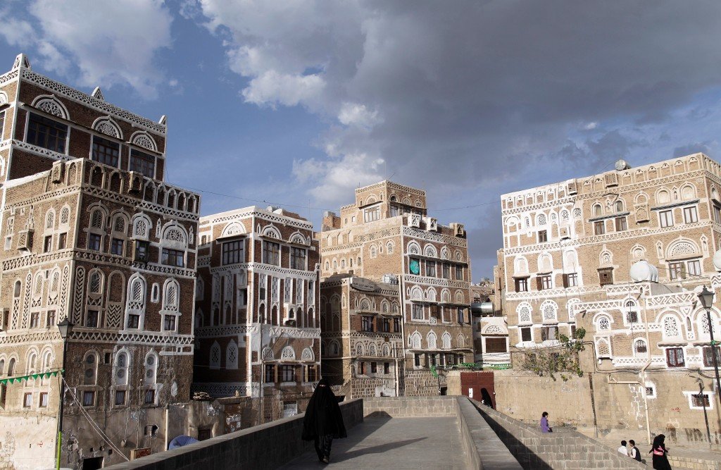 Banori i Sanës ‘ruan të kaluarën’ e Jemenit në një dhomë!