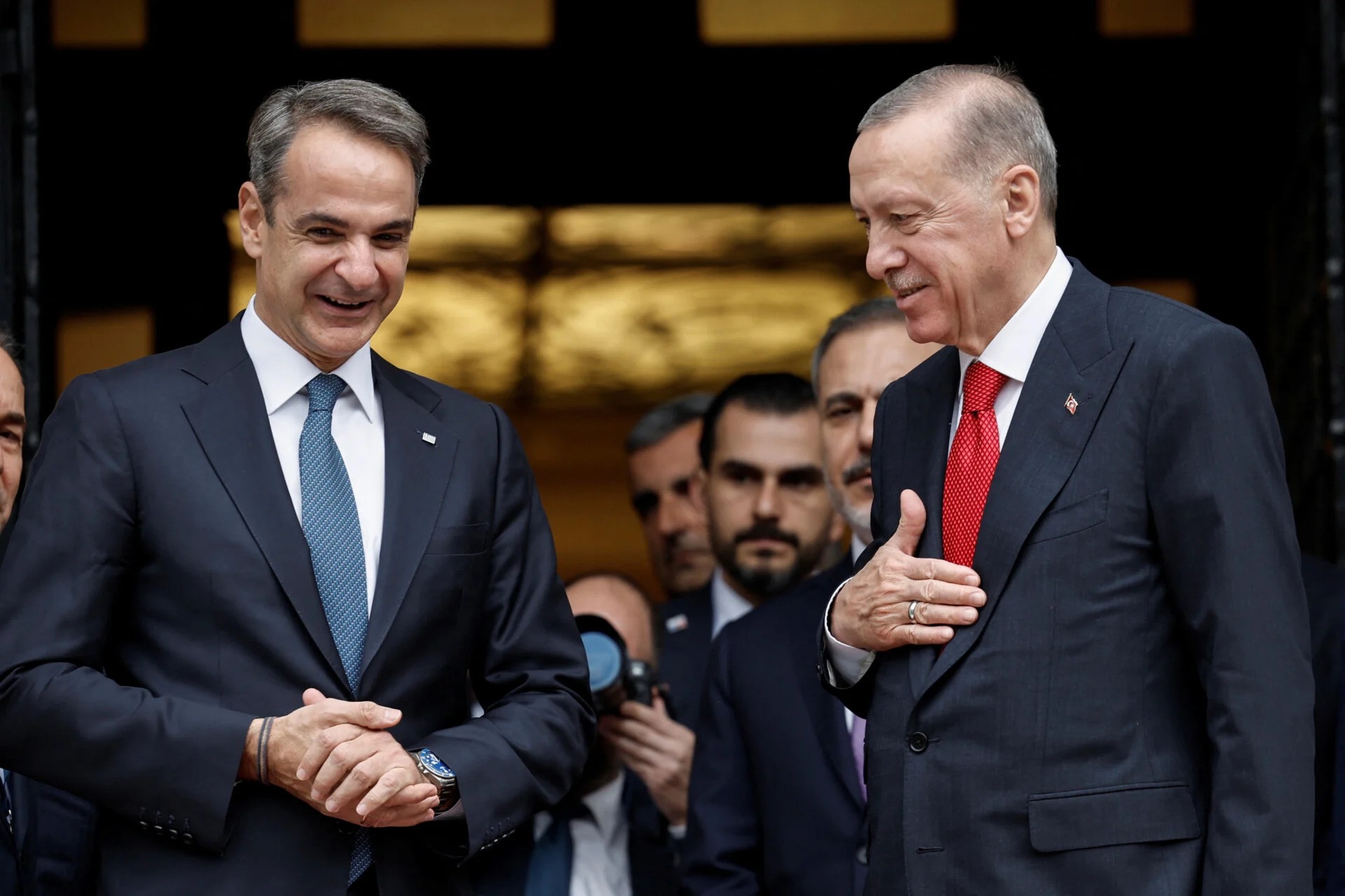 Përmirësimi i lidhjeve Athinë-Ankara, Mitsotakis vizitë në Turqi!
