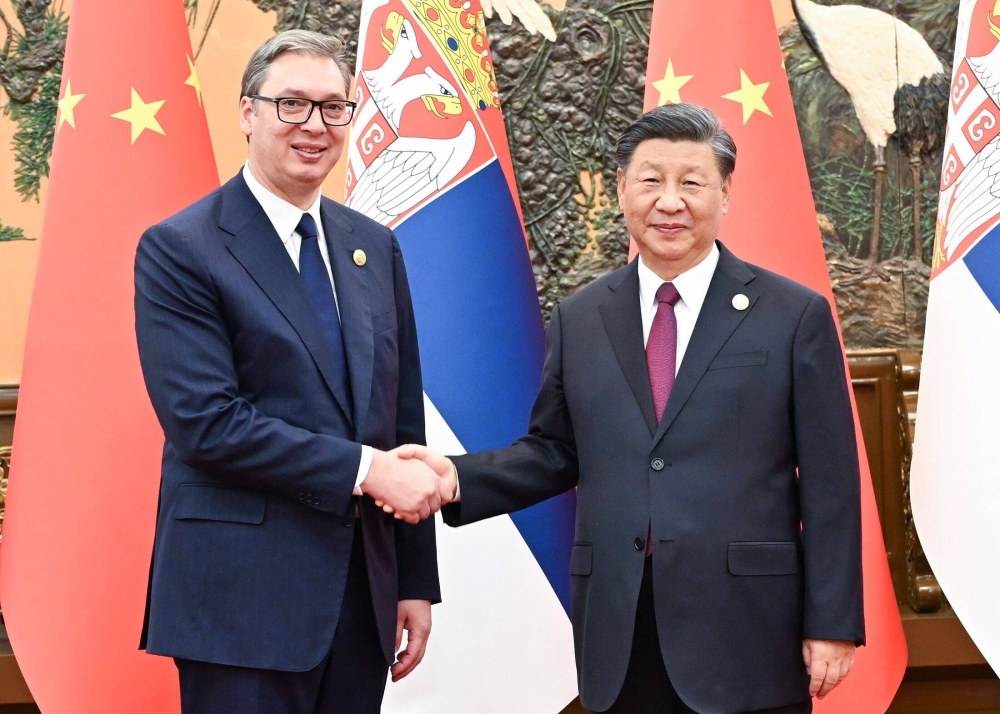 Presidenti Xi nis vizitën në Serbi në 25 vjetorin e bombardimeve të NATO-s ndaj ambasadës kineze!